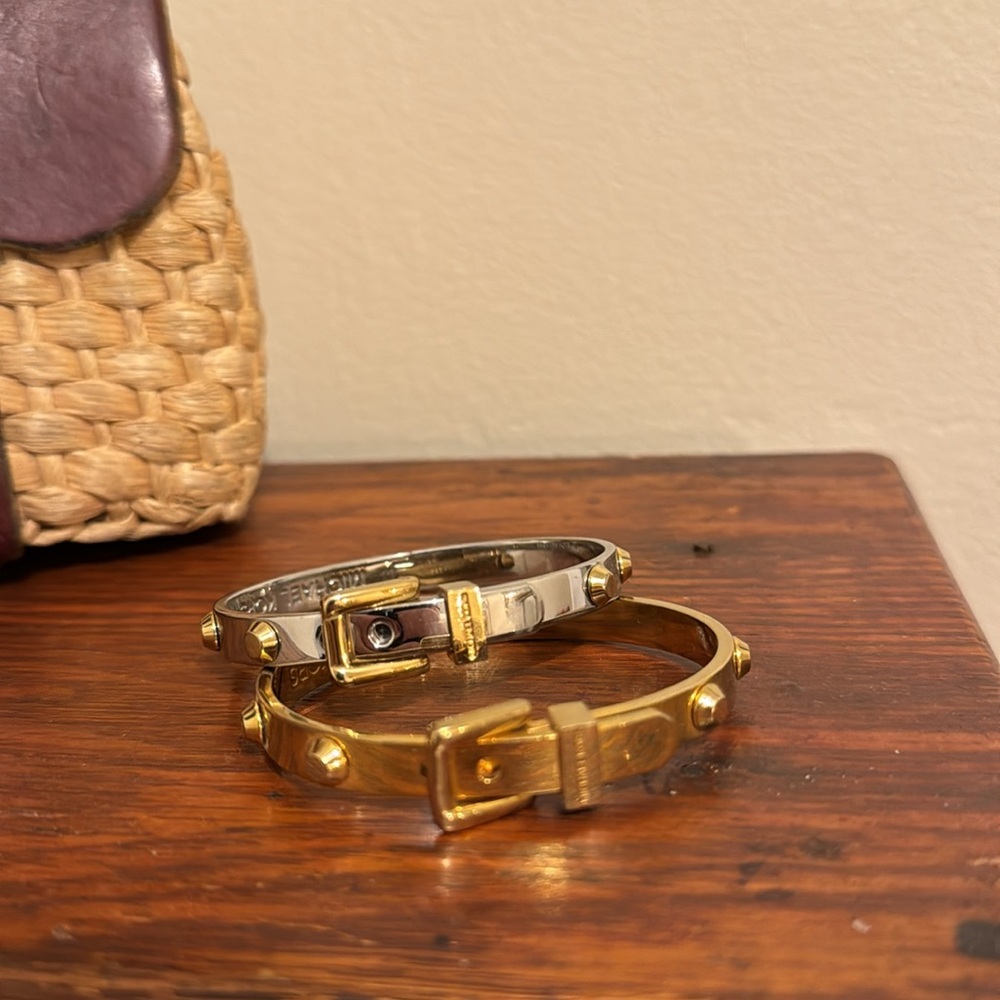 Buckle bracelets
